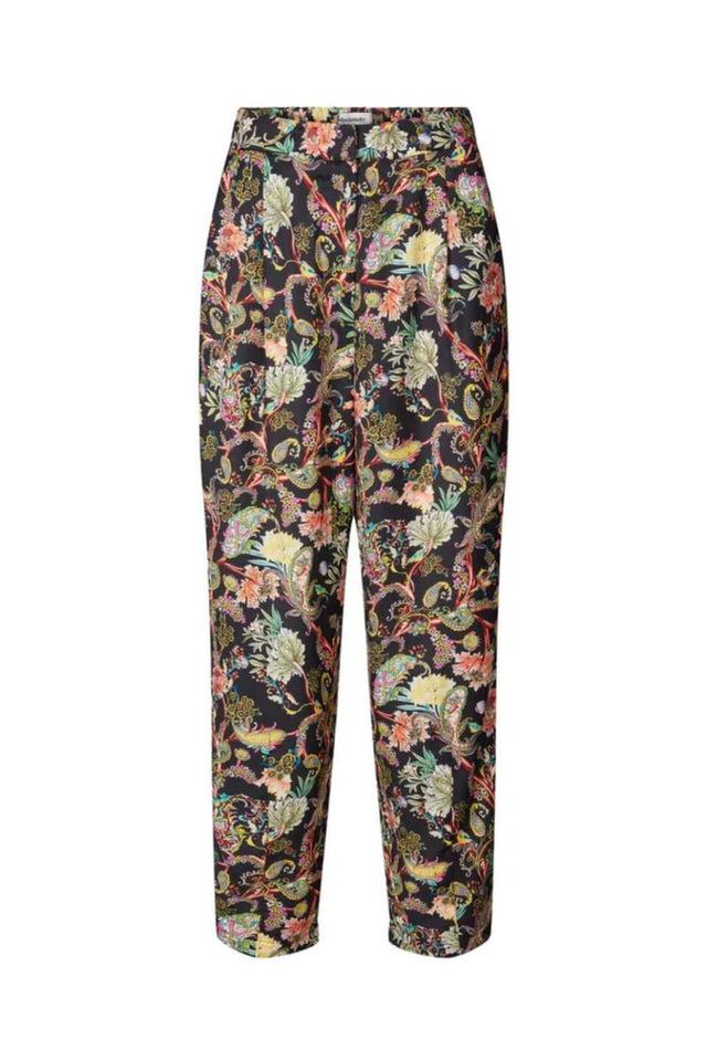 orla antwerp Maisie Broek