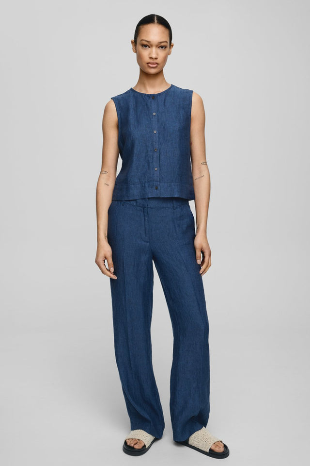 Orla Antwerp Naira Claritta Broek