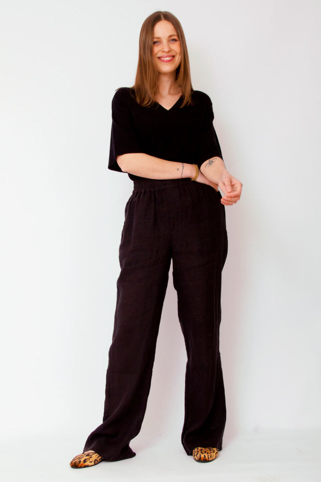 Orla Antwerp Phillipa Baruna Broek