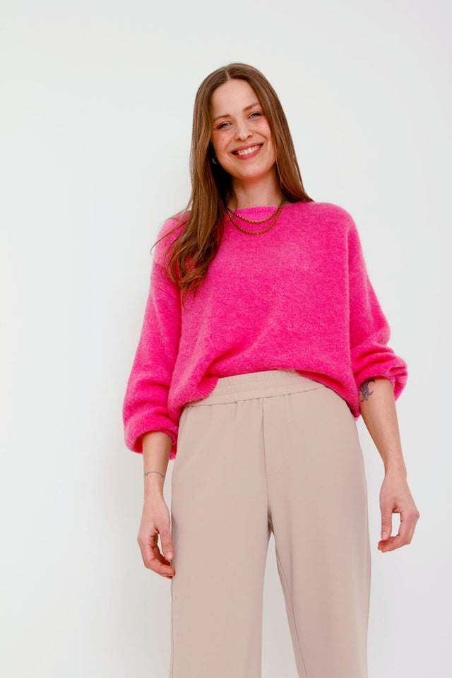 Orla Antwerp Phillipa Edviwa Broek