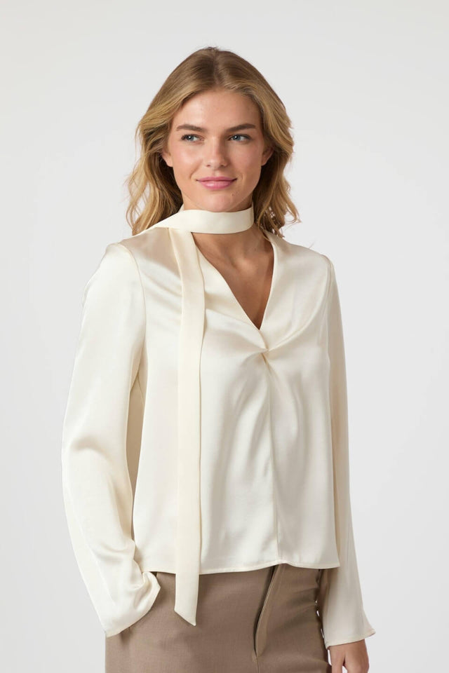 Orla Antwerp Susanna Satijnen Blouse