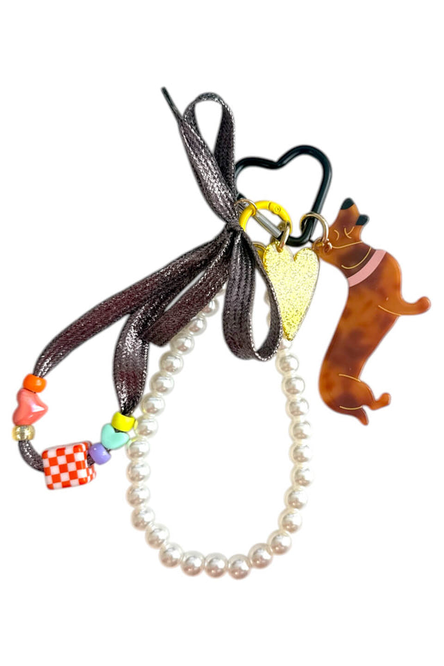 orla antwerp Teckel Parel Bag Charm Bruin