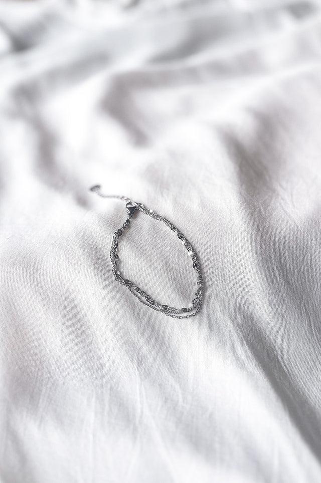 orla antwerp Triple Chain Armband