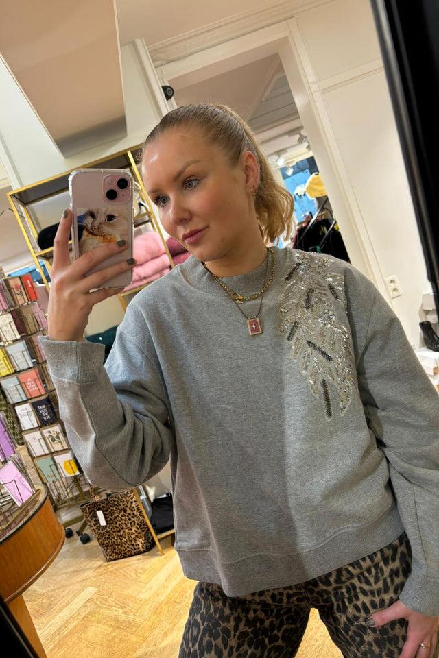 Orla Antwerp Yaseveline Strass Sweater