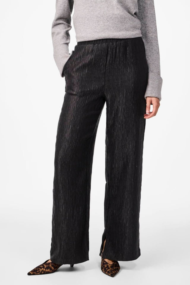 Orla Antwerp Yasrira Broek