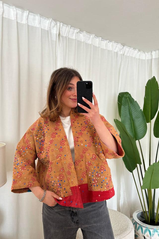 Orla Antwerp Tyler Handgemaakte Licht Oranje Pailletten Kantha Jas