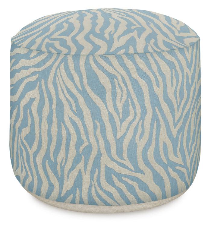 palais Outdoor Poef Amina Lichtblauw