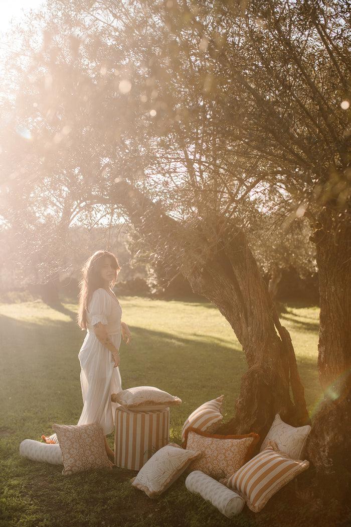 Palais Poef Jackie Karamel & Ecru