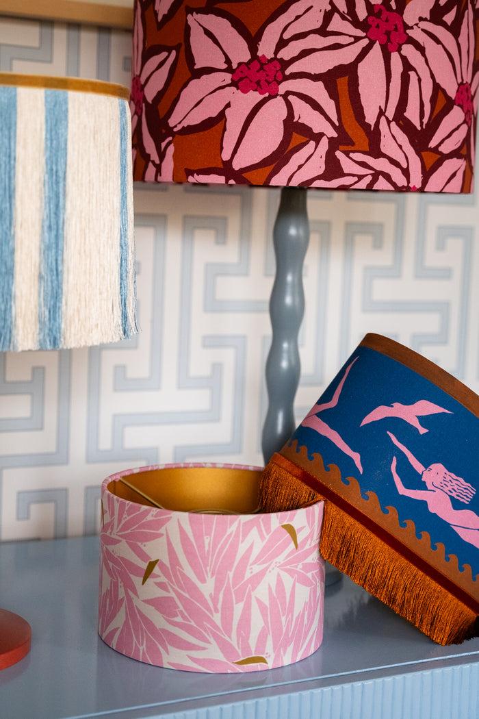 Palais Palais X Hôtel Magique Lampenkap Thalassa Donkerblauw & Roze