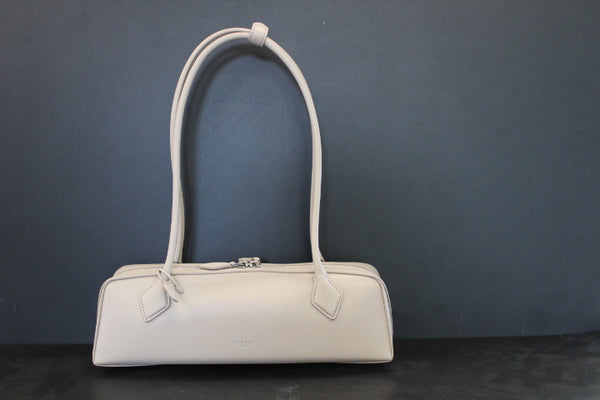 Paul Warmer ALAIA LE TECKEL MEDIUM GREGE