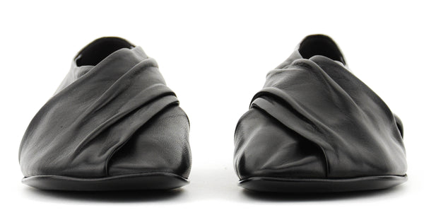 Paul Warmer ELENA IACHI SOFT CROSS LOAFER BLACK