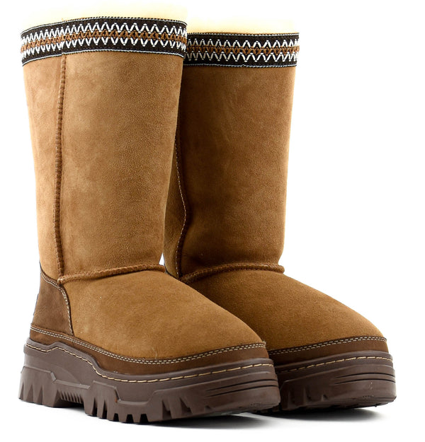 Paul Warmer UGG CLASSIC TALL TRAILGAZER CHESTNUT