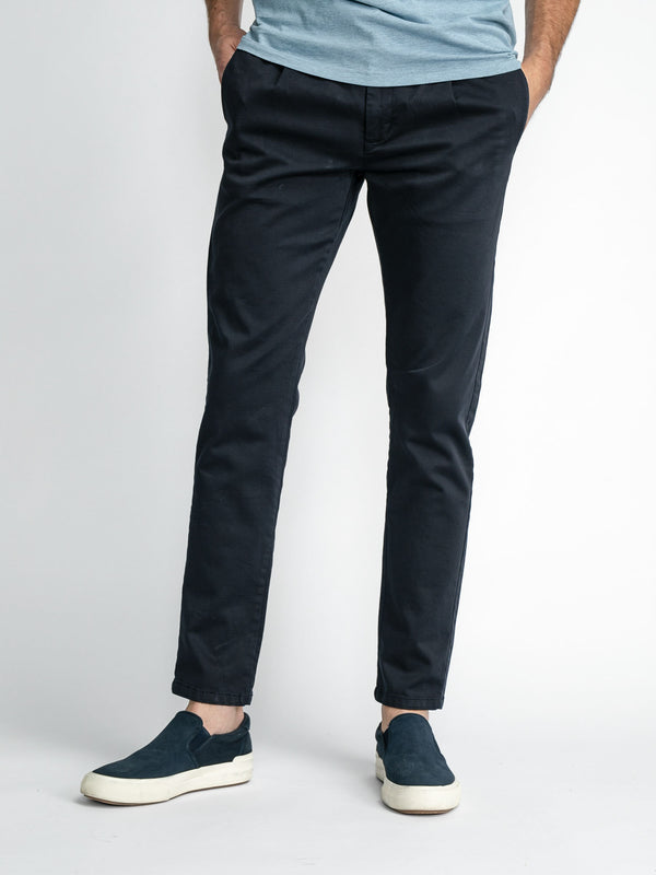 petrol industries Chino met trekkoord