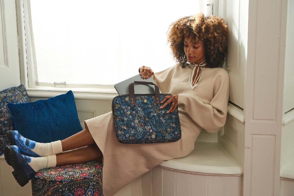 Pip Studio Olivia Laptoptas Tutti I Fiori Blauw Blauw