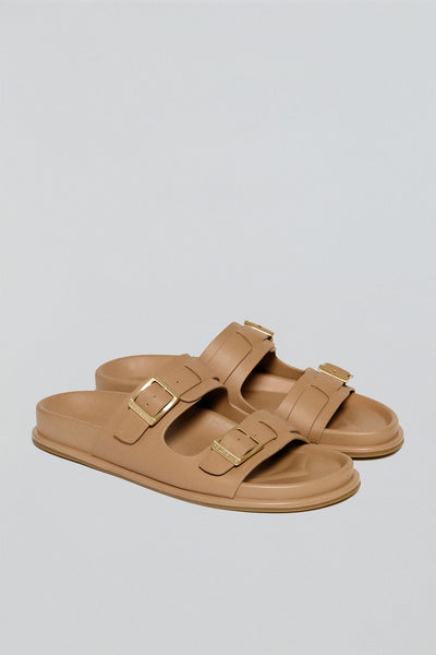 polo club Camelkleurige bio sandalen ‘Blake’ met gespen