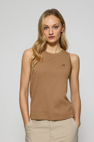 polo club Camelkleurige geribde top “Tamika" met parelmoeren Polo Club-detail