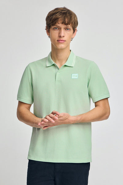 polo club Mintkleurige polo met korte mouwen twee knopen en detail op de borst
