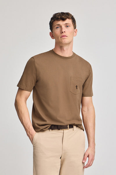 polo club Mokkakleurig T-shirt met korte mouwen borstzakje en geborduurd Rigby Best