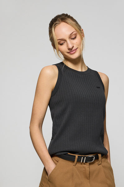 polo club Zwarte geribde top "Tamika" met parelmoeren Polo Club-knoopdetail