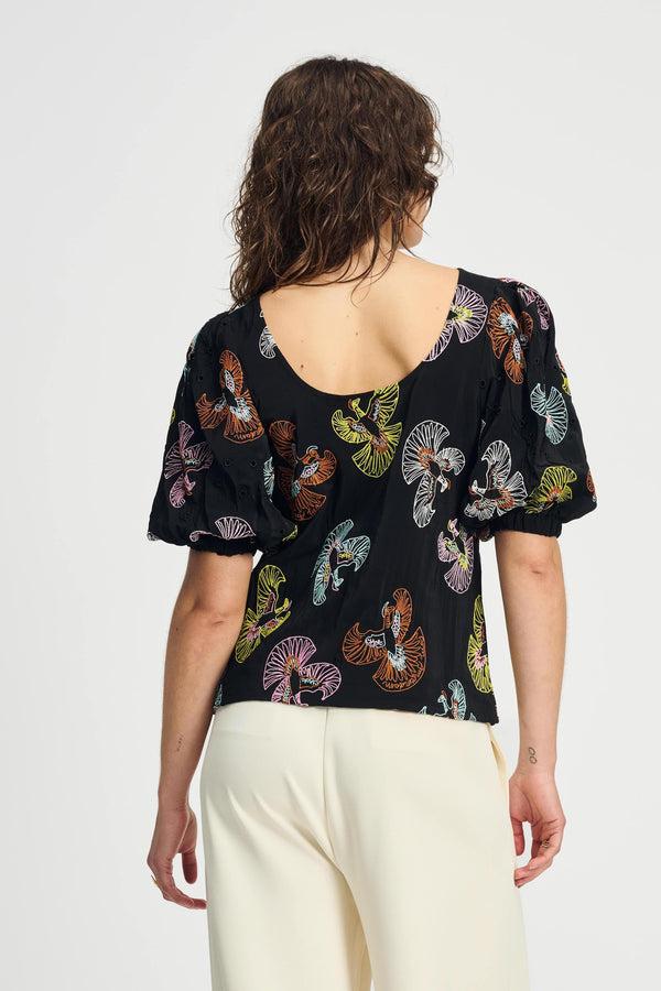 Pom Amsterdam TOP Embroidery Sky Black