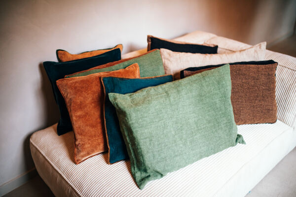 Pomax ALPHA BASICS - Kussen - Linnen - L 70 X W 50 Cm - Groen