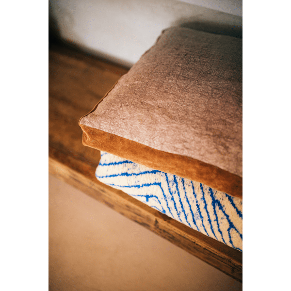 Pomax ALPHA BORDERS - Kussen - Linnen / Velvet - L 60 X W 40 Cm - Kaneel