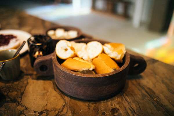 Pomax CHANELLE - Kom - Mango Hout - L 36 5 X W 24 X H 9 Cm - Walnoot