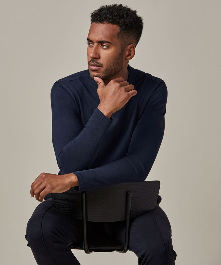 profuomo Navy longsleeve t-shirt