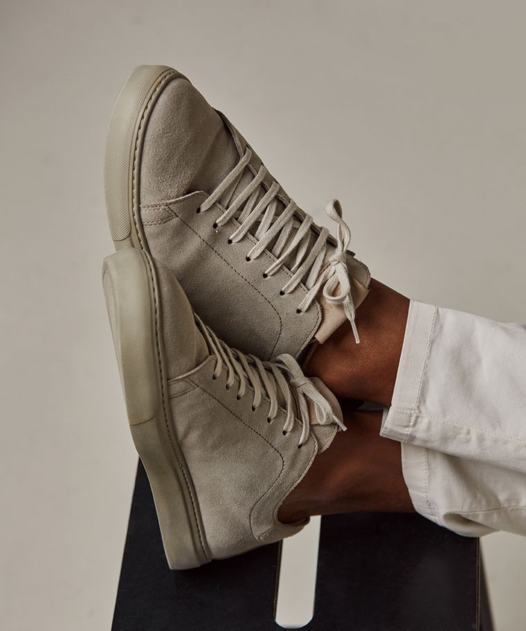 profuomo Taupe suède sneaker