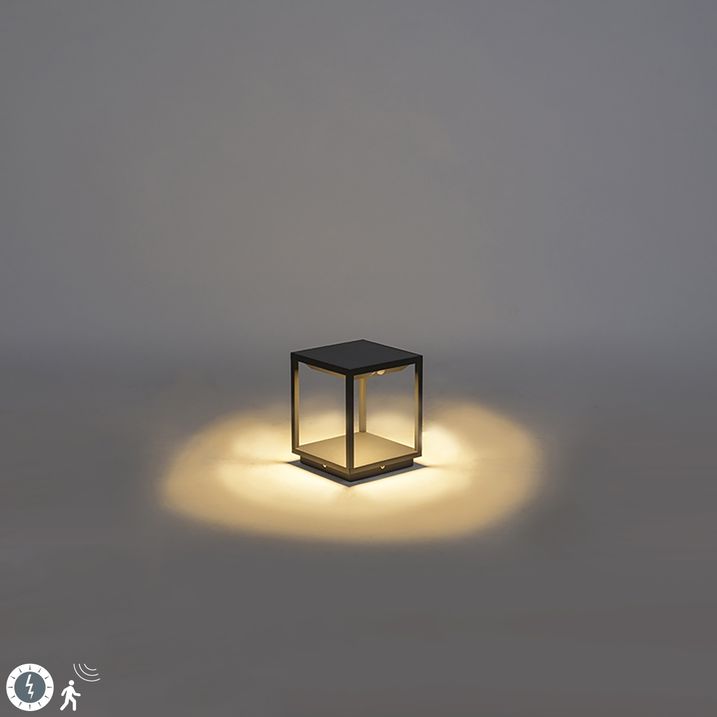 qazqa Buiten vloerlamp incl. solar bewegingsmelder en schemerschakelaar - Volendam