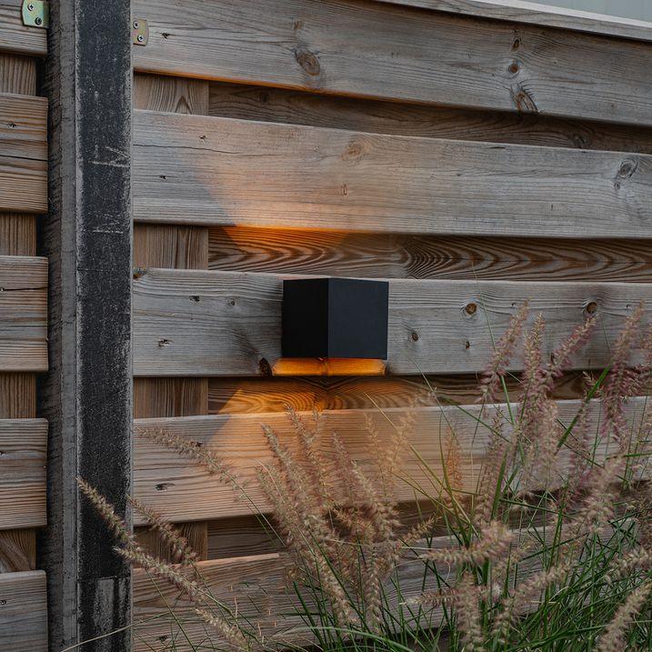 qazqa Buiten wandlamp zwart met goud incl. LED 2-lichts IP54 - Edwin