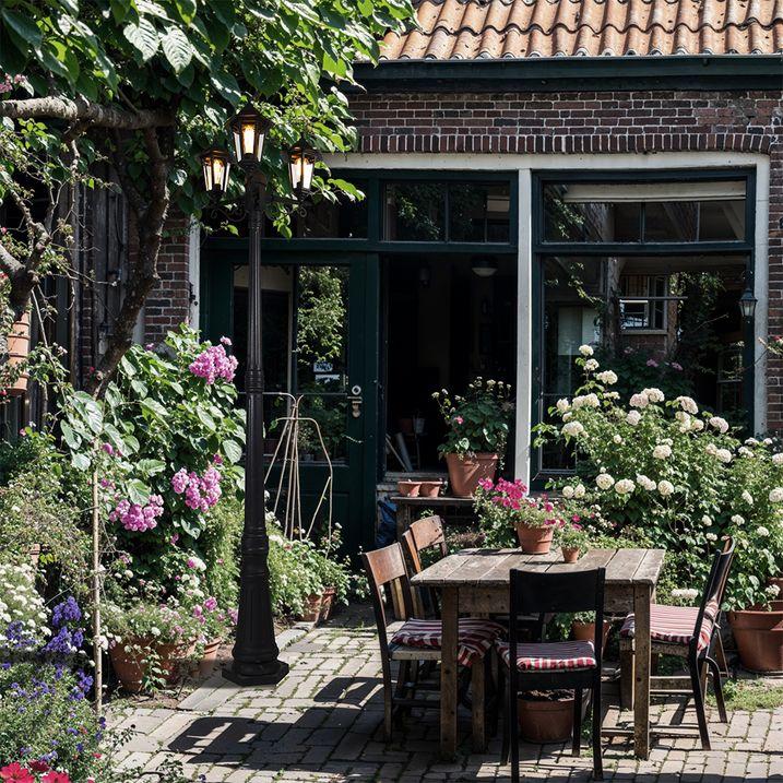 qazqa Klassieke buiten lantaarn zwart 3-lichts IP44 - New Haven