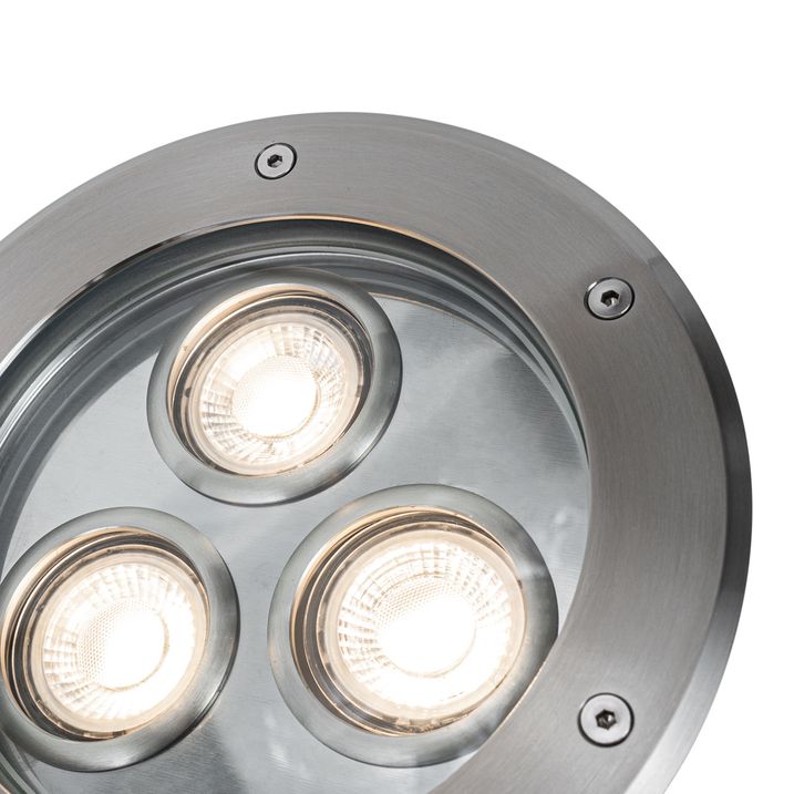 Qazqa Moderne Grondspot Staal 3-lichts IP65 - Tribus