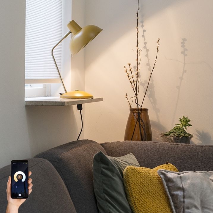 qazqa Smart tafellamp geel met brons incl. Wifi P45 - Milou qazqa Smart tafellamp geel met brons incl. Wifi P45 - Milou