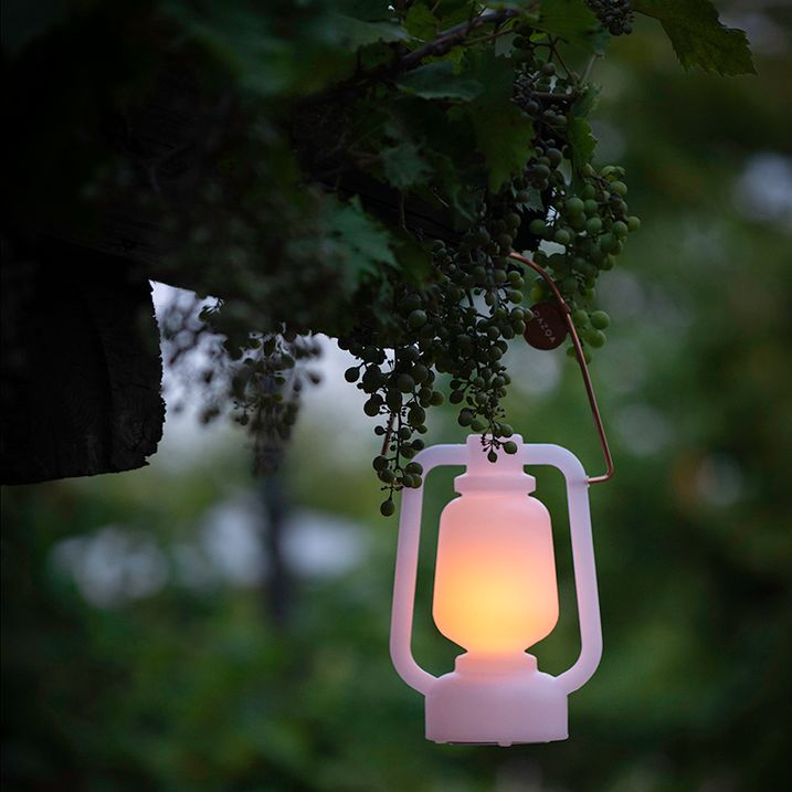 qazqa Tafellamp wit oplaadbaar 22 cm IP44 - Storm Mini