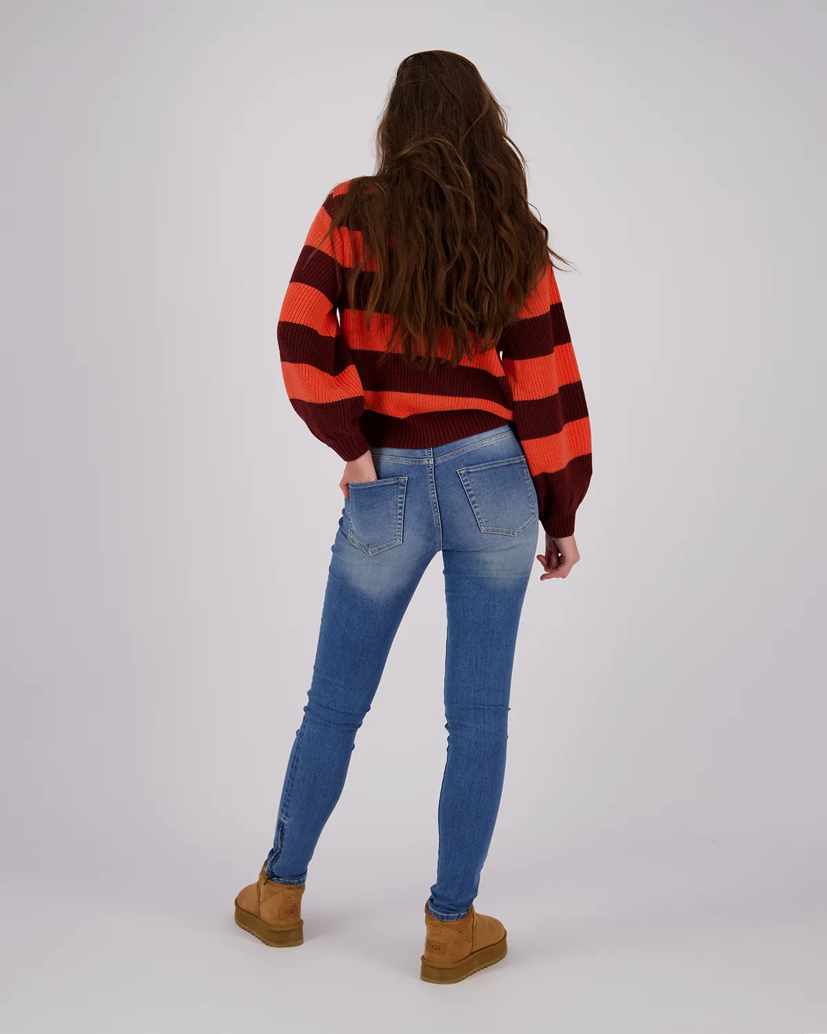 Raizzed Flat Knit Nayela