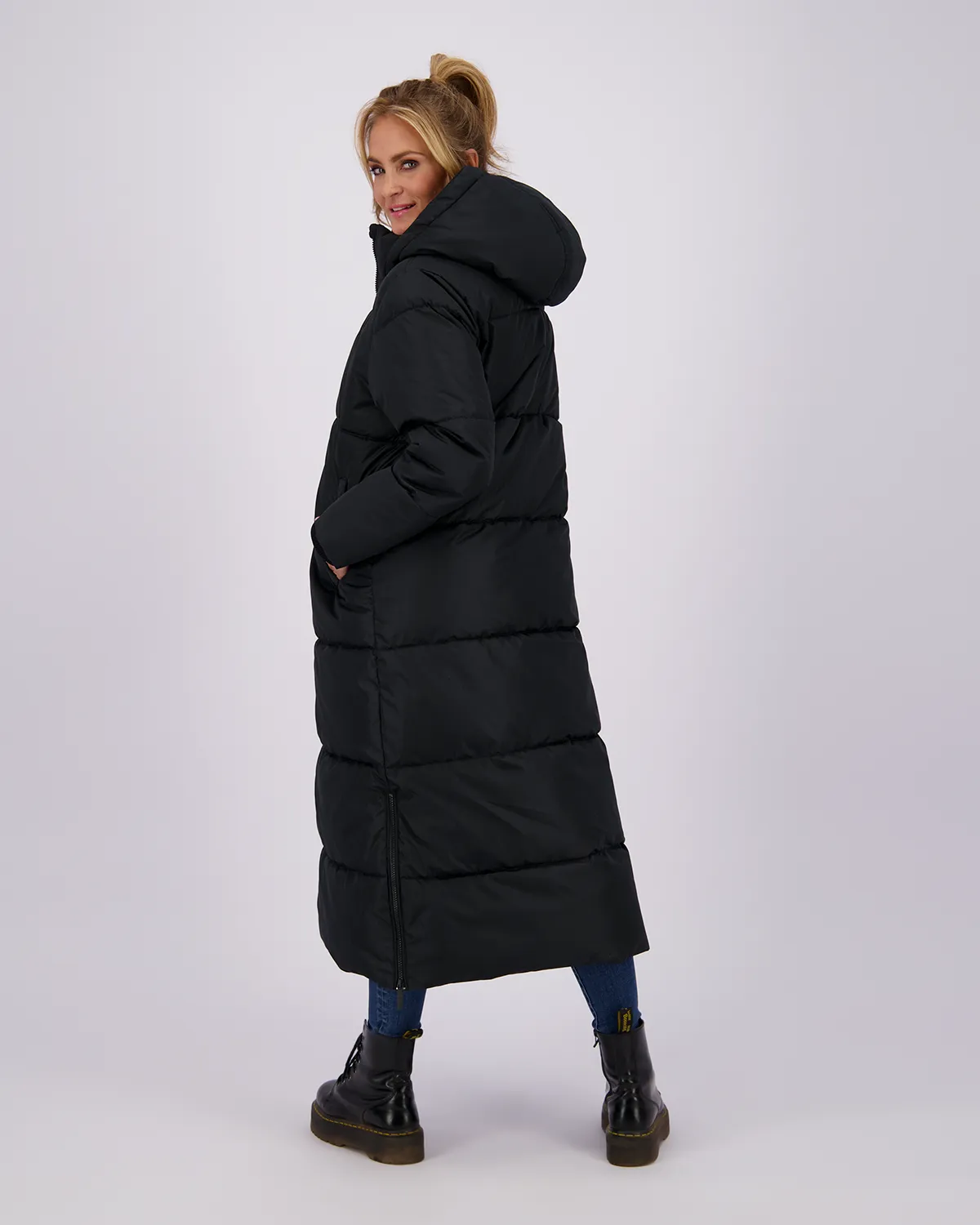 Raizzed Outdoor Jas Tevina