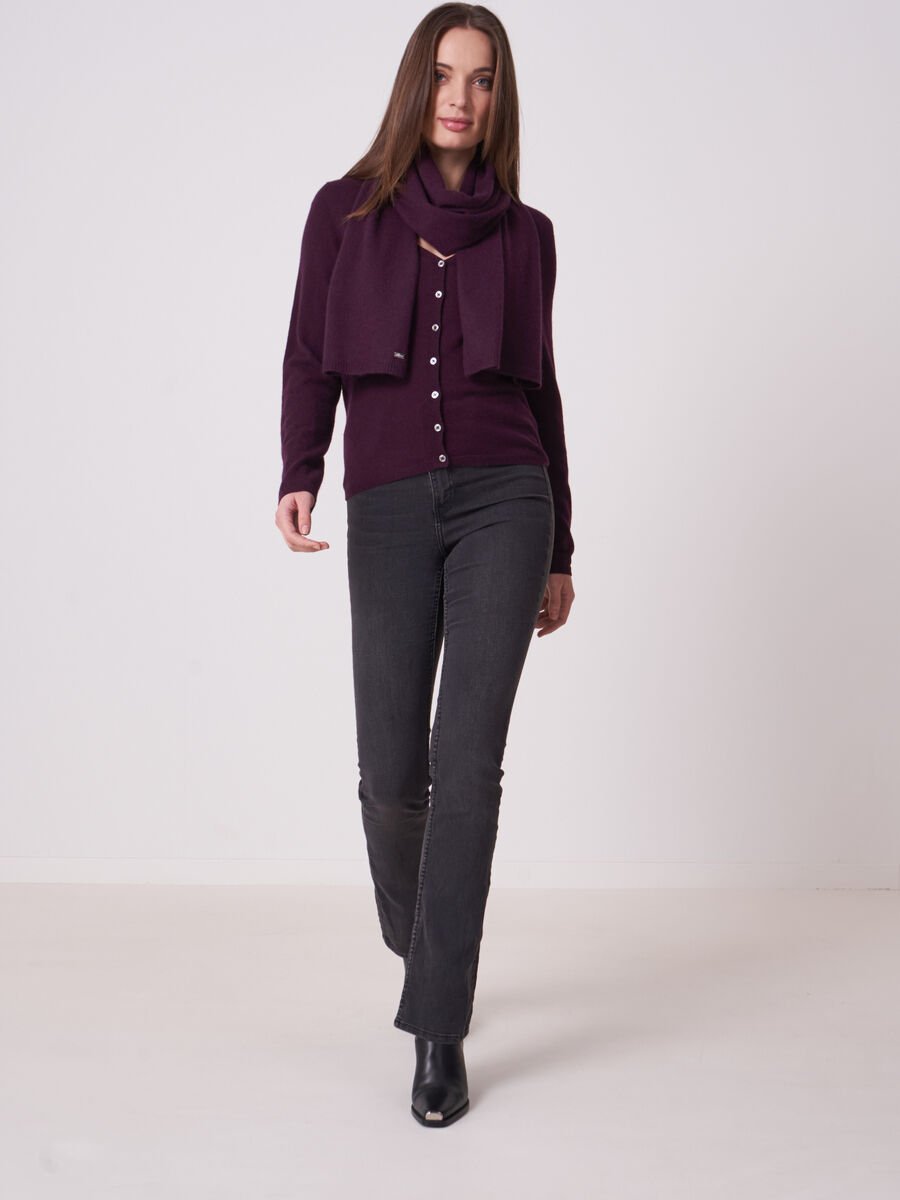 Repeat Cashmere Basic Fijngebreid Vest Met V-hals Van Biologisch Cashmere