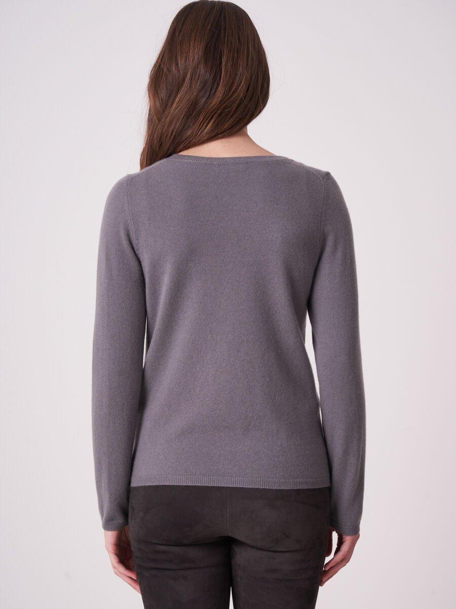 Repeat Cashmere Basic Fijngebreid Vest Met V-hals Van Biologisch Cashmere