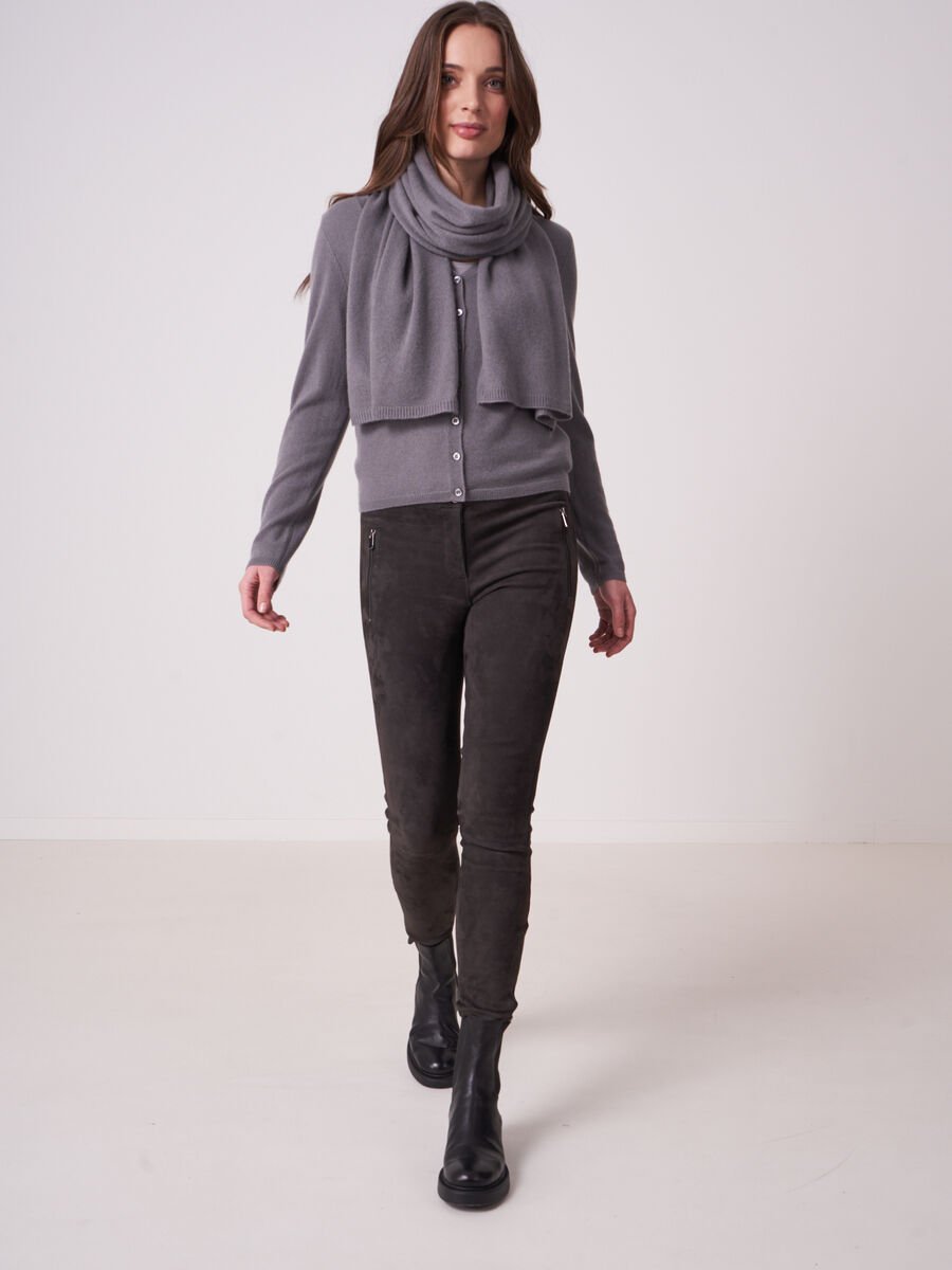 Repeat Cashmere Basic Fijngebreid Vest Met V-hals Van Biologisch Cashmere