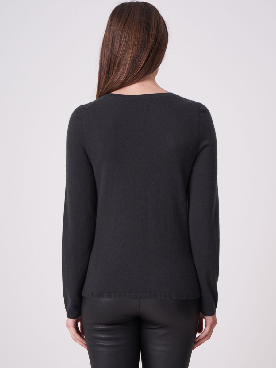 Repeat Cashmere Basic Fijngebreid Vest Met V-hals Van Biologisch Cashmere