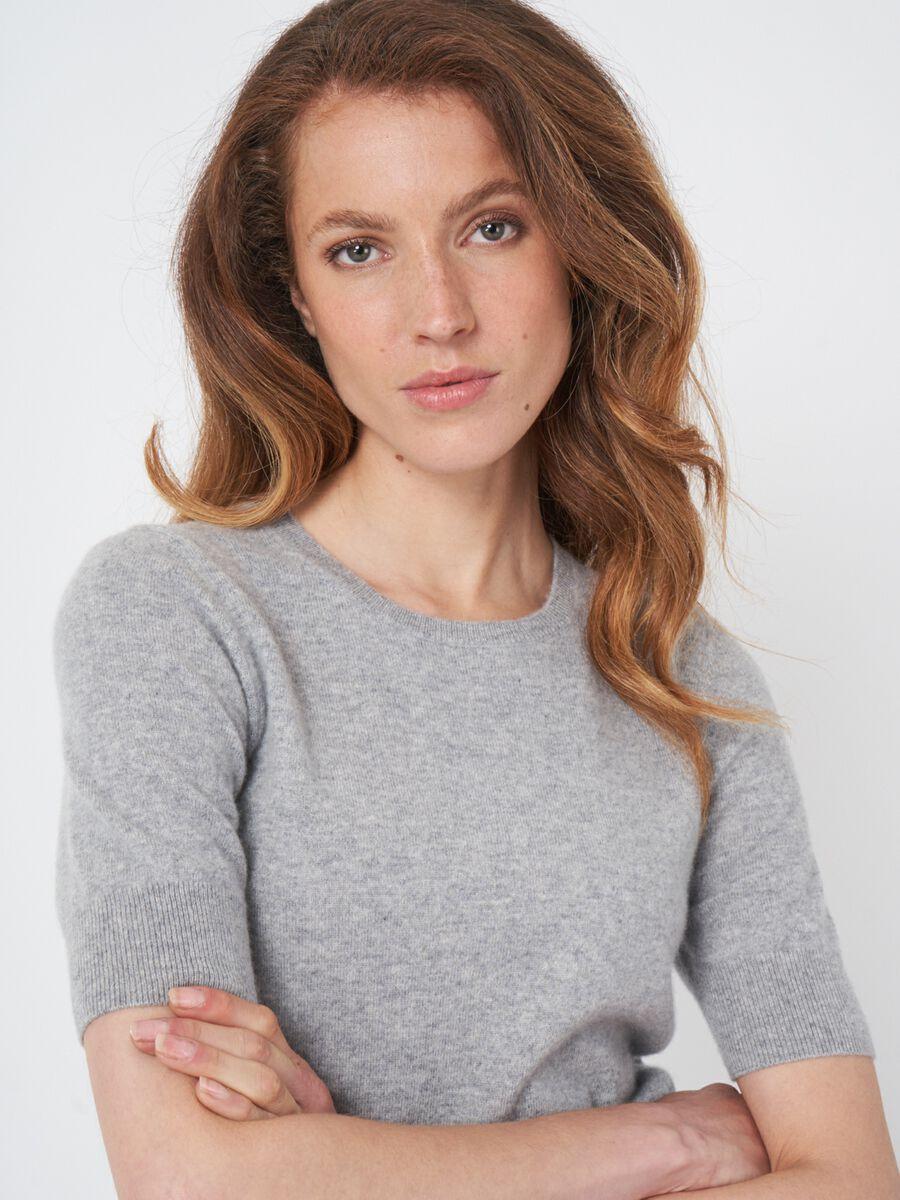 Repeat Cashmere Basic Korte Mouw Organisch Cashmere Trui