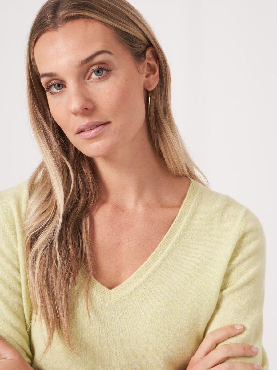 Repeat Cashmere Basic Organisch Cashmere V-hals Trui