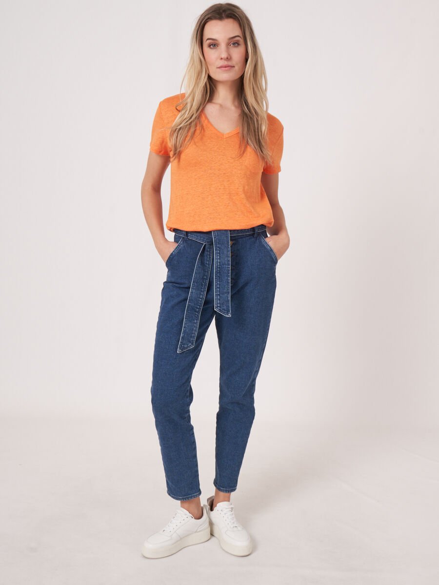 Repeat Cashmere Basic Zuiver Linnen V-hals T-shirt Met Borstzakje