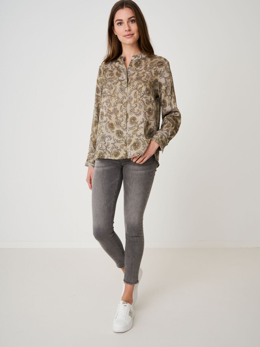 Repeat Cashmere Blouse In Paisley Print Met Mao Kraag