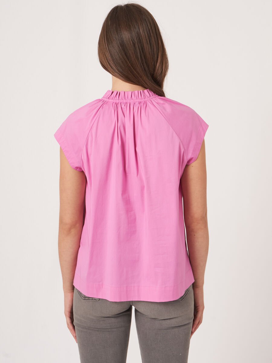 Repeat Cashmere Blouse Met Plooitjes En Koordje Aan De Hals