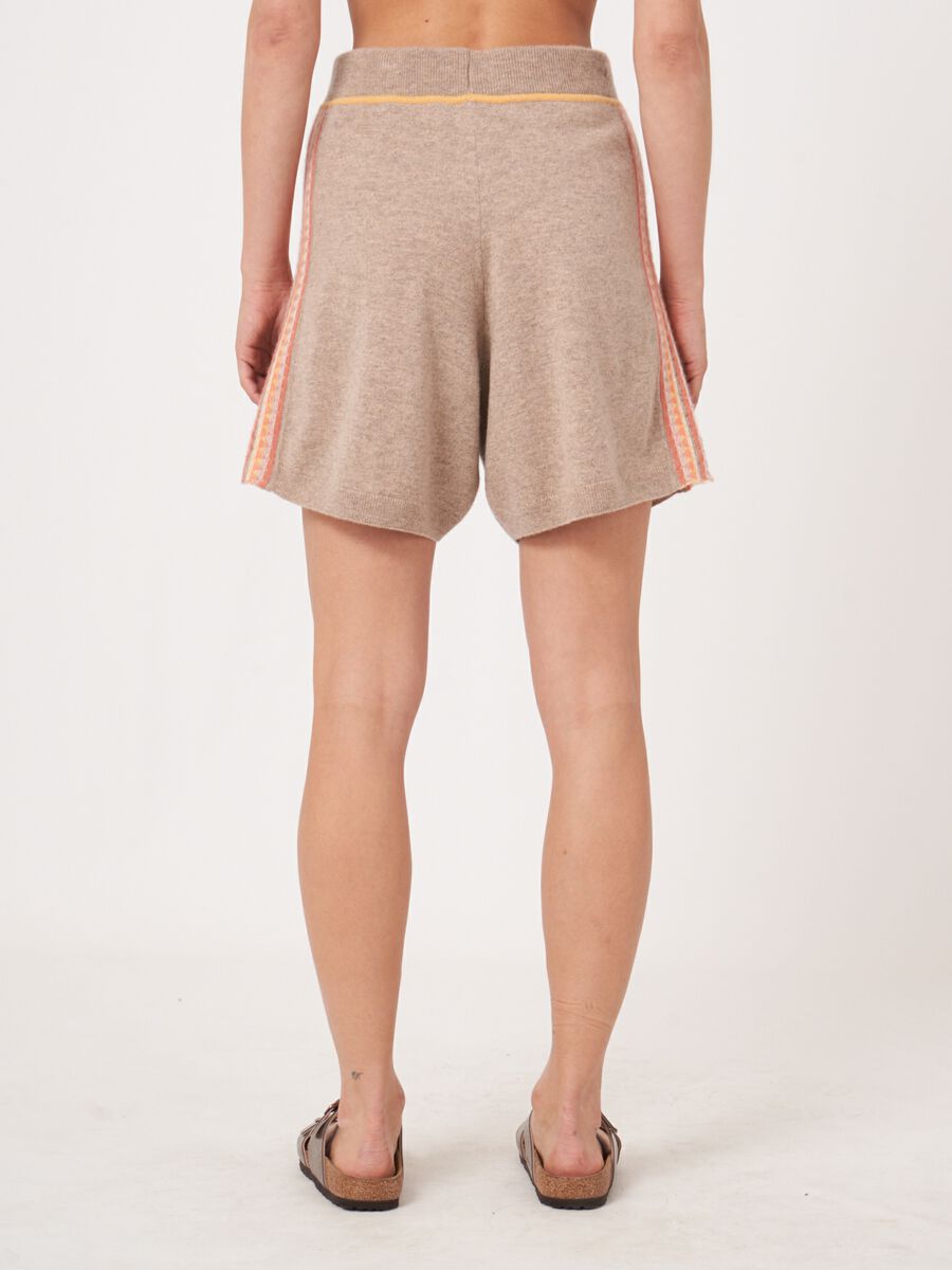 Repeat Cashmere Cashmere Short Met Gebreide Regenboog Details