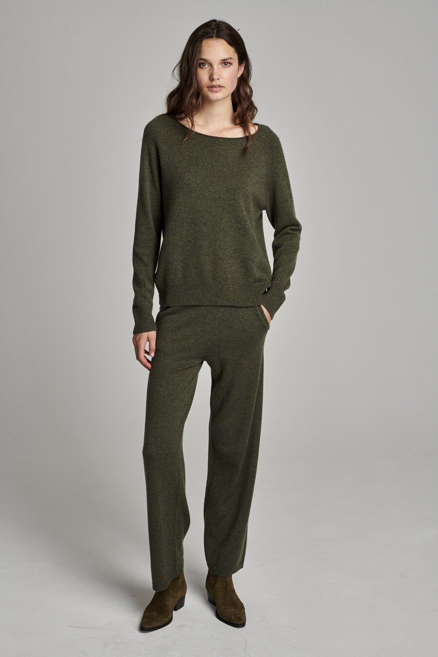 Repeat Cashmere Cashmere Trui Met Boothals En Rolzoom