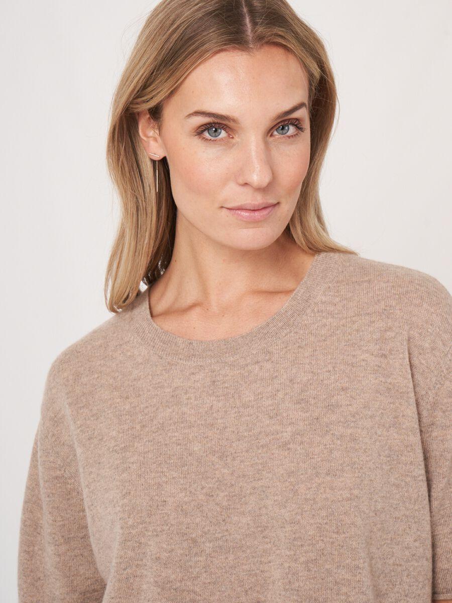 Repeat Cashmere Cashmere Trui Met Korte Mouw En Gebreid Detail Op De Rug