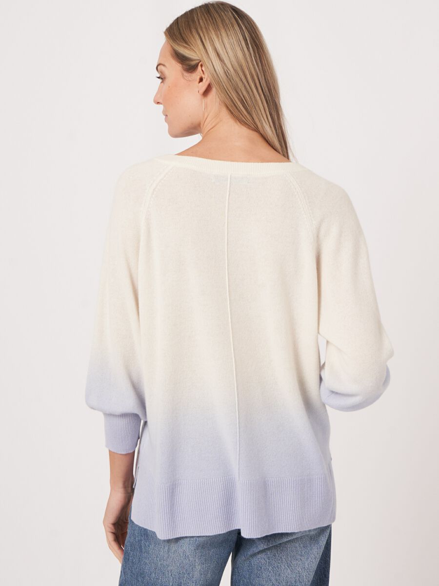 Repeat Cashmere Cashmere V-hals Trui Met Dip Dye Print